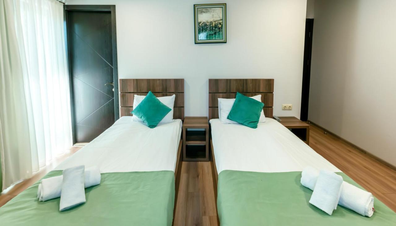 Hotel Classic Suites Tbilisi ภายนอก รูปภาพ