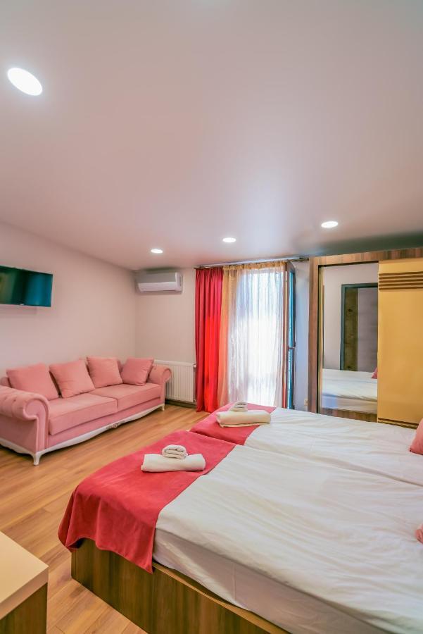 Hotel Classic Suites Tbilisi ภายนอก รูปภาพ